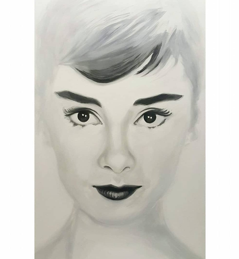 Icon Image - Audrey Hepburn